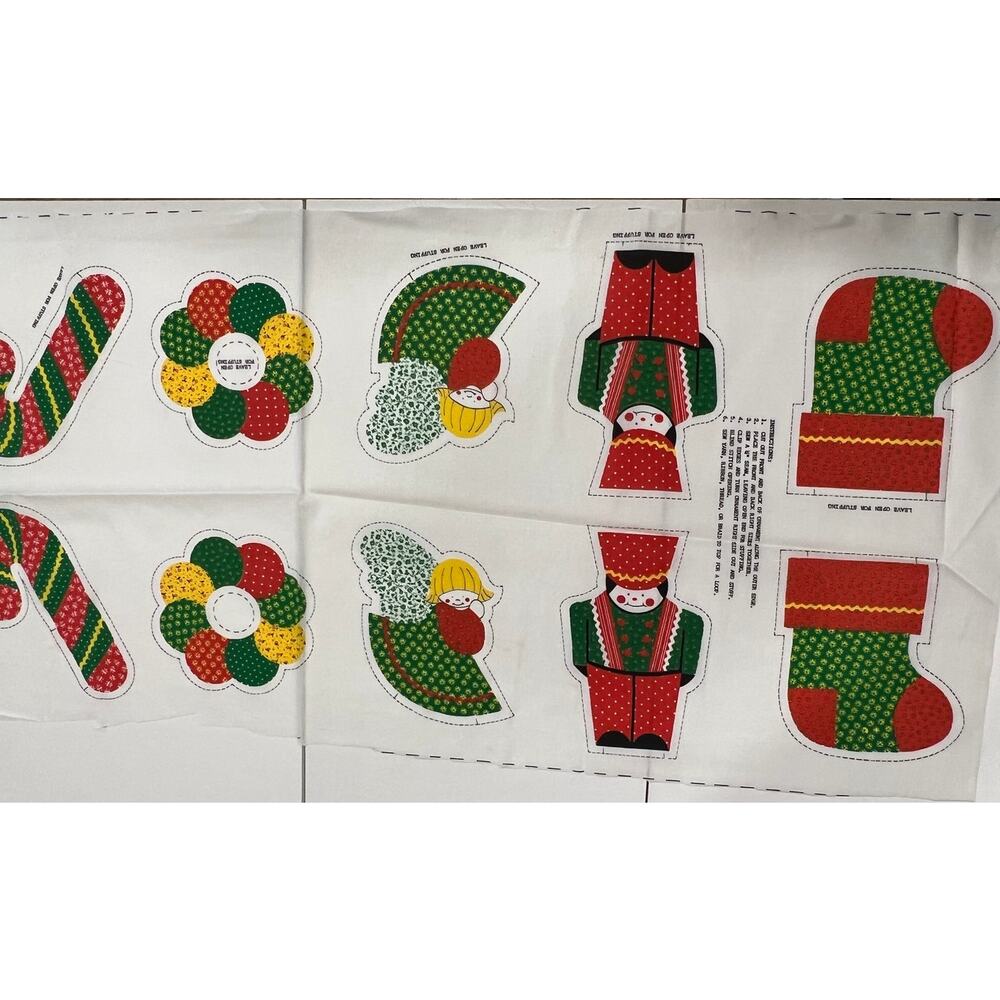 Vintage Set of 6 Fabric Panel Ornaments Red Green Yellow 6-8" unmarked